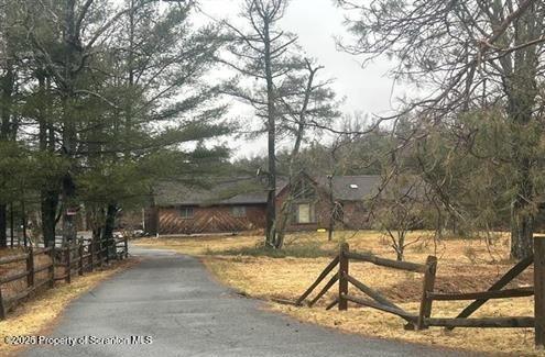 316 O'Hara Road, Unit T 316 Moscow, PA 18444 - Photo 4 of 15 p19918313fve37434fb53d34de783eb7423a39dd