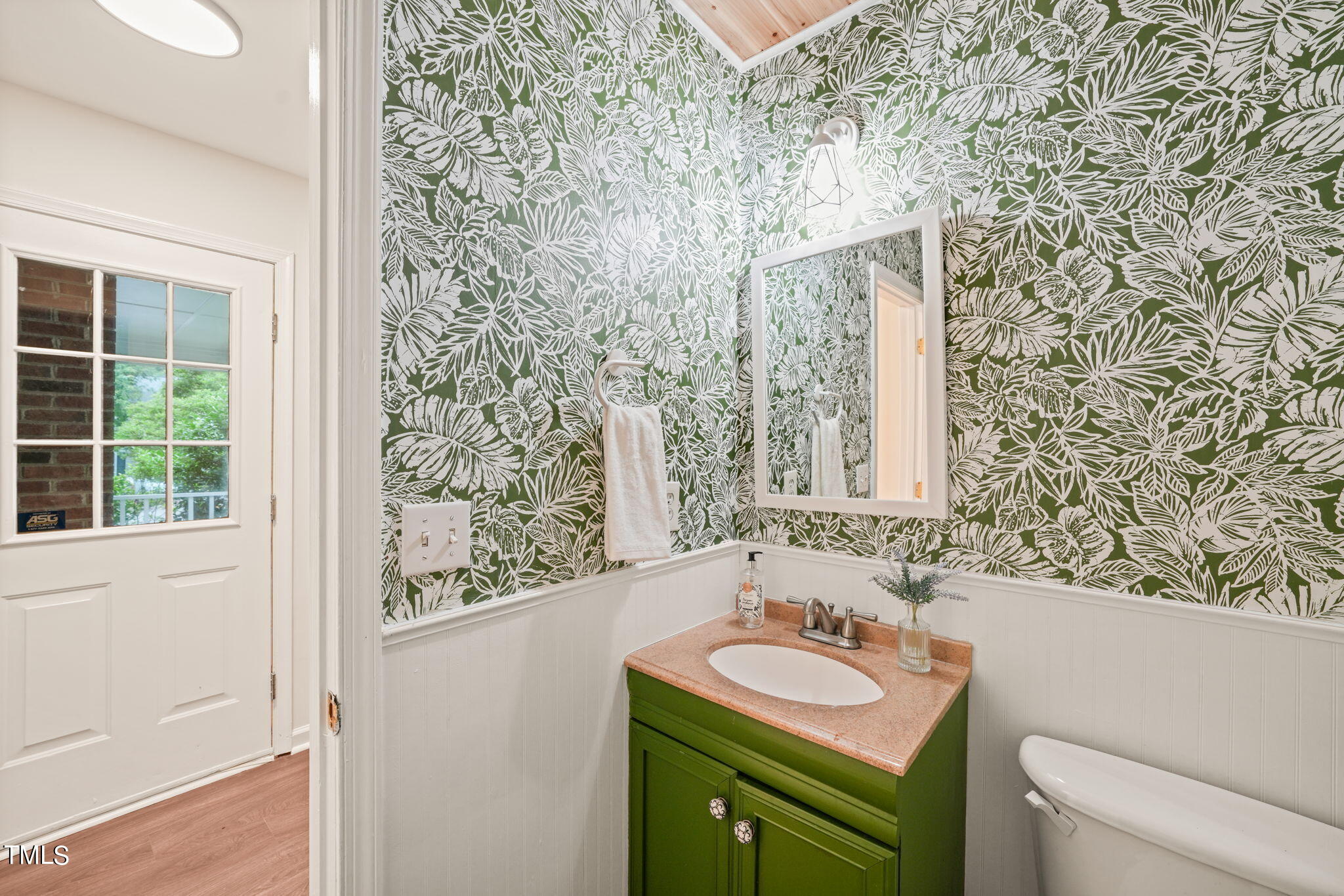 3211 Lassiter Street Durham, NC 27707 - Photo 16 of 48 16-web-or-mls-DSC02400