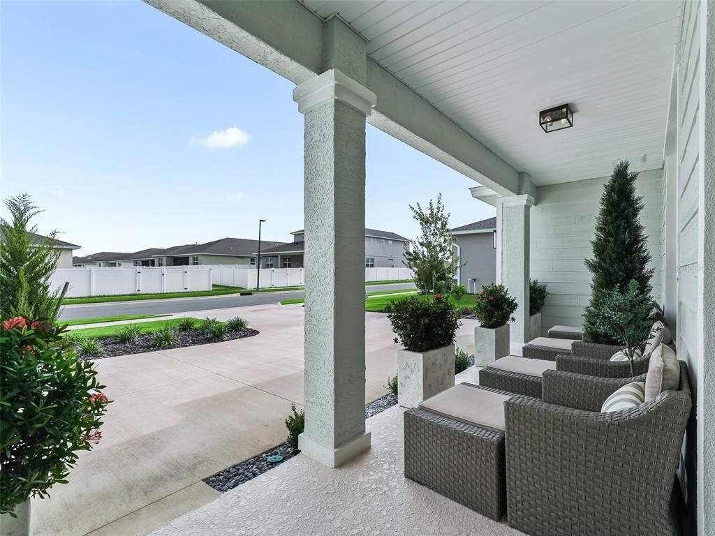 7290 Southwest 65th Place Road Ocala, FL 34474 - Photo 4 of 39