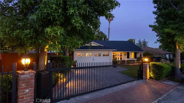 $1,350,000 | 4328 Sunset Avenue, Montrose, CA 91020