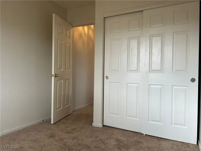 $1,850 | 9408 Moon Splash Court, Las Vegas, NV 89129