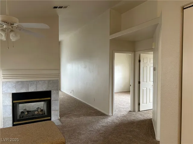 $1,850 | 9408 Moon Splash Court, Las Vegas, NV 89129