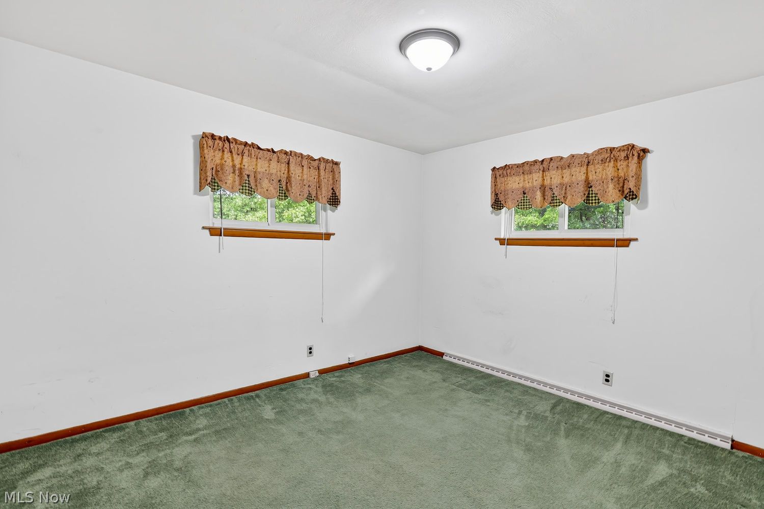 5701 Herbert Road Canfield, OH 44406 - Photo 16 of 36