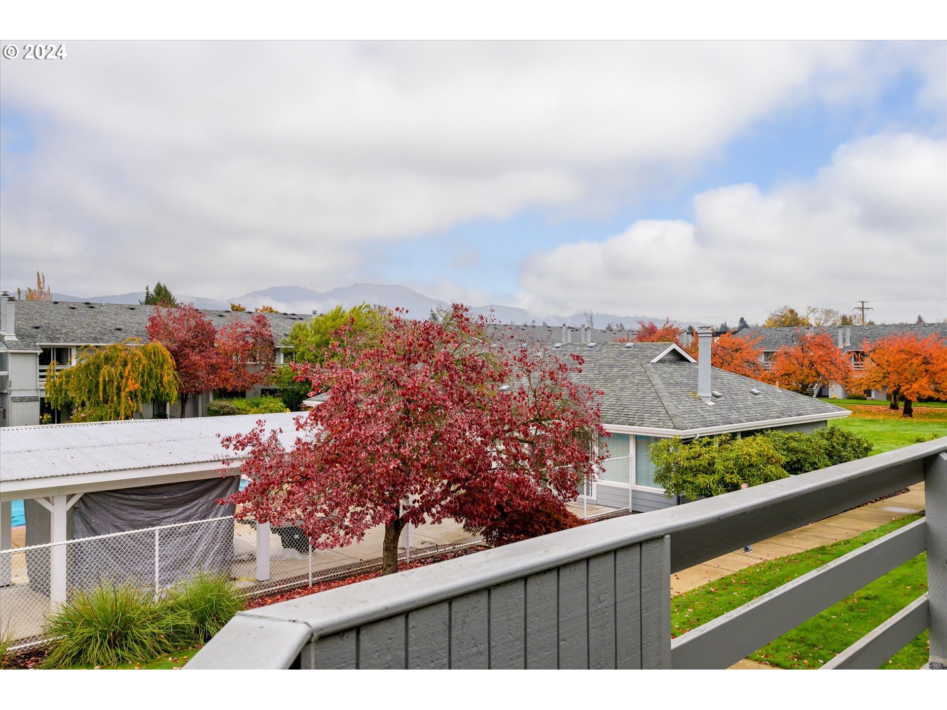650 Harlow Road, Unit 202 Springfield, OR 97477 - Photo 26 of 34 a view of a city from a terrace