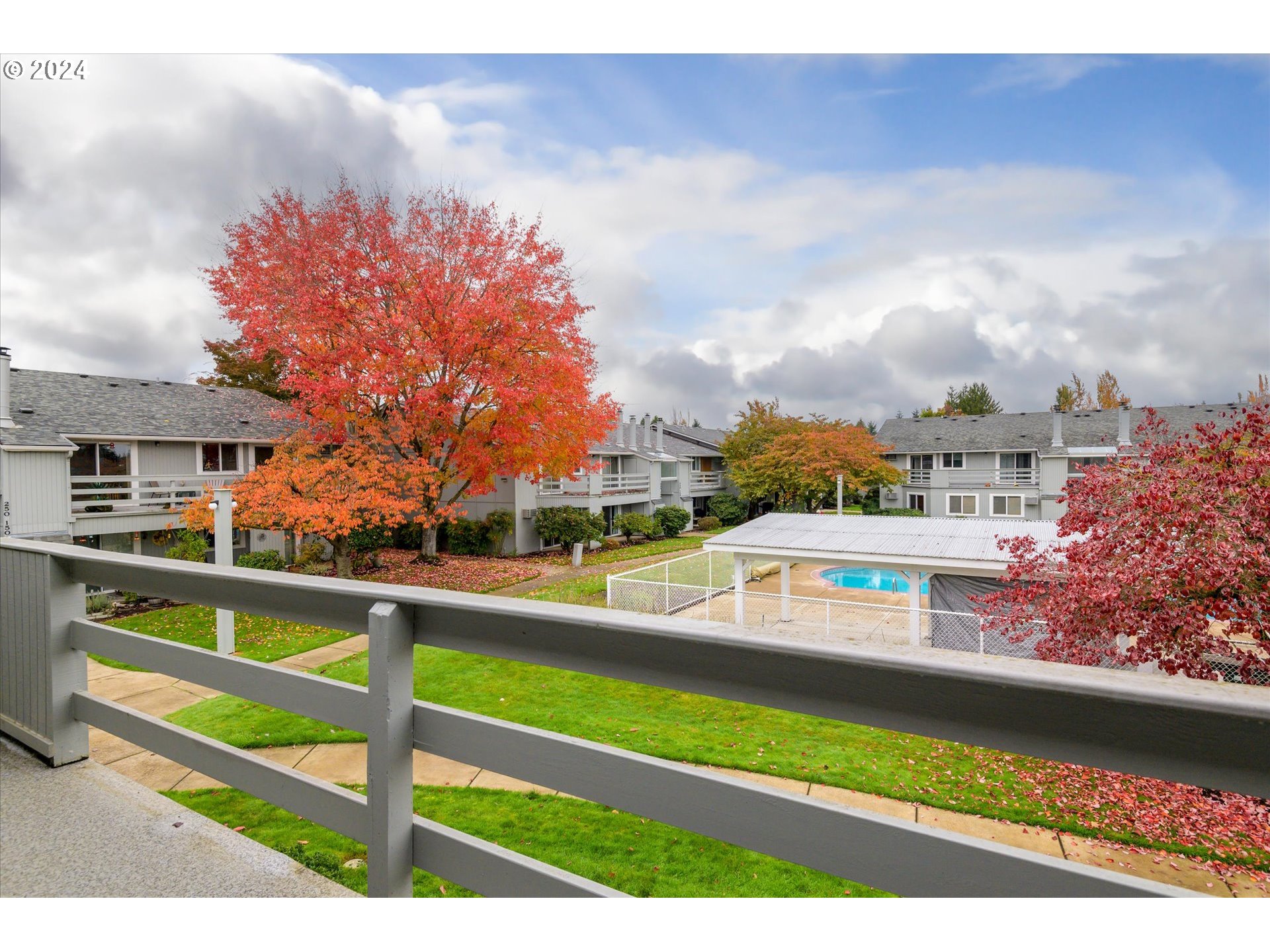 650 Harlow Road, Unit 202 Springfield, OR 97477 - Photo 27 of 34 a view of a swimming pool with a yard