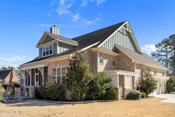 $845,000 | 407 Seascape Drive, Sneads Ferry, NC 28460