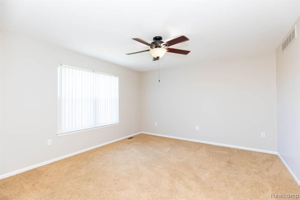 475 Cherry Orchard Road Canton, MI 48188 - Photo 31 of 46