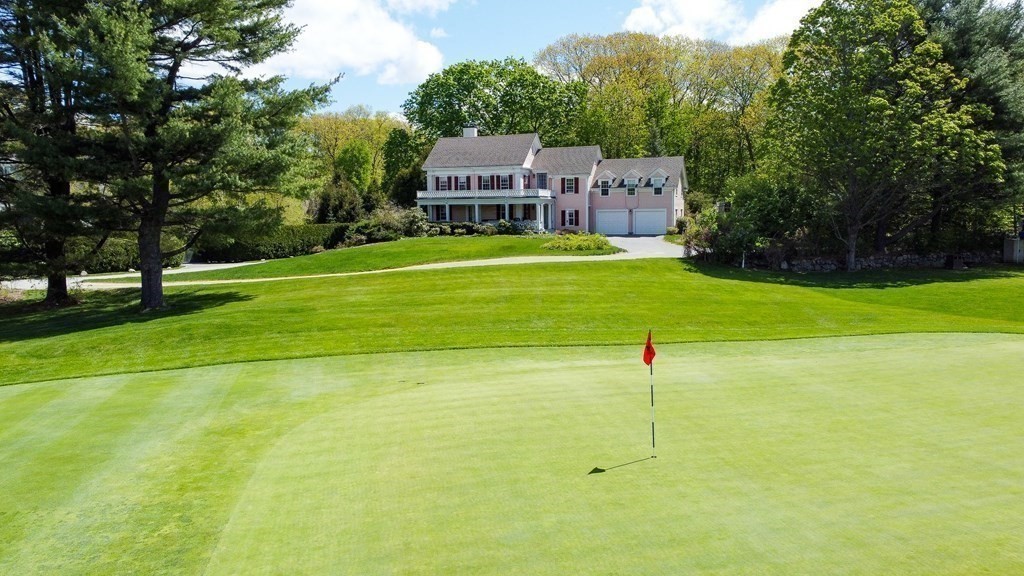 a house view with a outdoor space