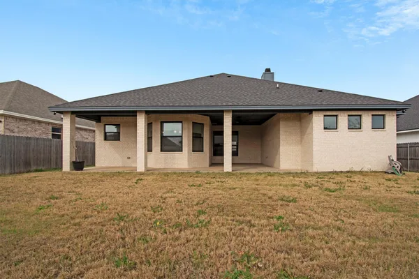 $2,750 | 5404 Black Horse Court, Waco, TX 76708