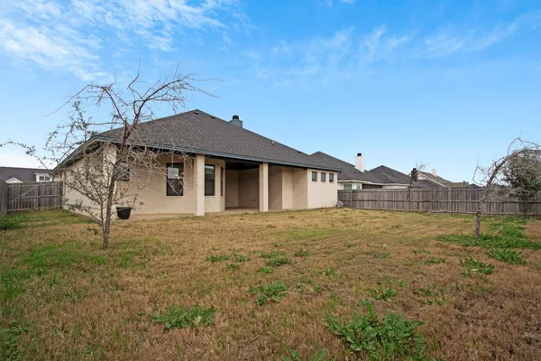 $2,750 | 5404 Black Horse Court, Waco, TX 76708