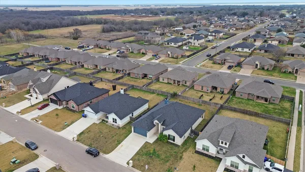 $2,750 | 5404 Black Horse Court, Waco, TX 76708