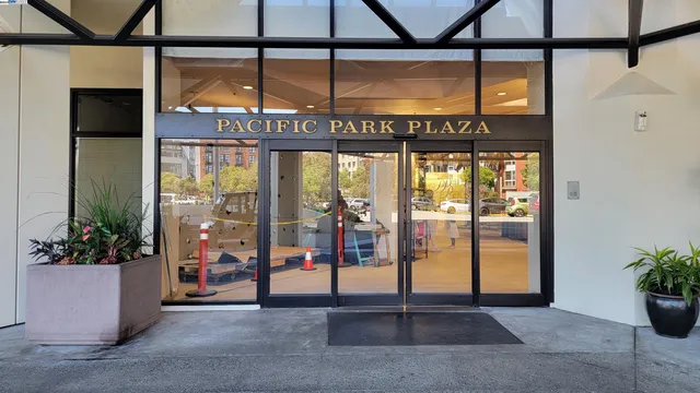 $526,000 | 6363 Christie Avenue, Unit 1915, Emeryville, CA 94608