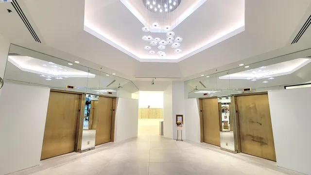 $526,000 | 6363 Christie Avenue, Unit 1915, Emeryville, CA 94608