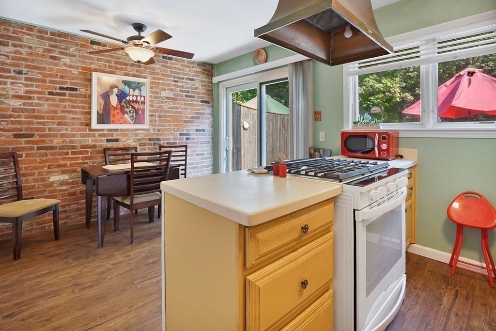 146 Jamestown Drive, Unit 146 Springfield, MA 01108 - Photo 15 of 26