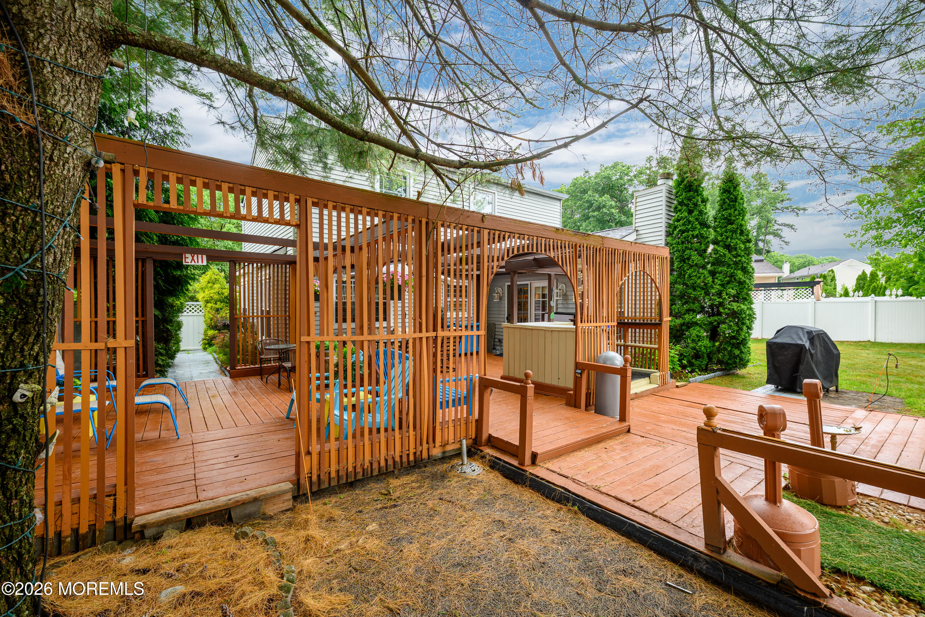 4 Boston Court Howell, NJ 07731 - Photo 32 of 40 4_Boston_Ct-34