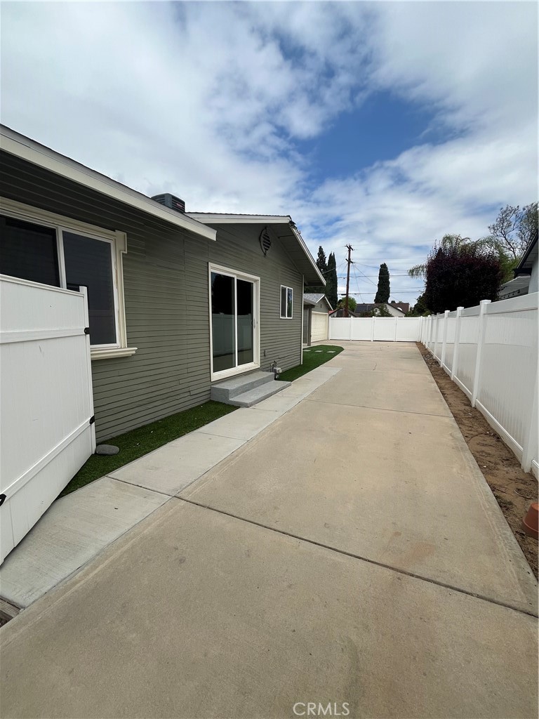 3751 Briscoe Street Riverside, CA 92506 - Photo 3 of 16 a city view with large house