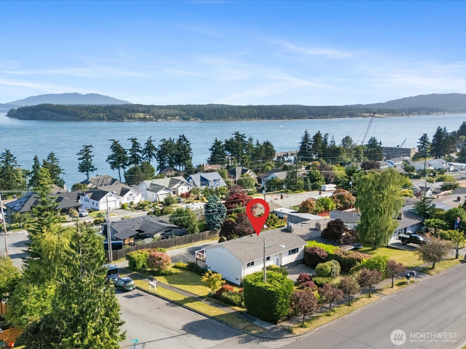 3420 West 3rd Street Anacortes, WA 98221 - Photo 32 of 40