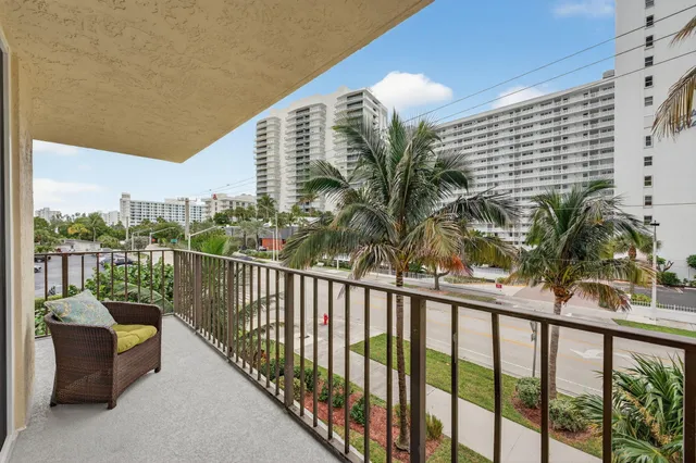 $359,000 | 1009 North Ocean Boulevard, Unit 312, Pompano Beach, FL 33062