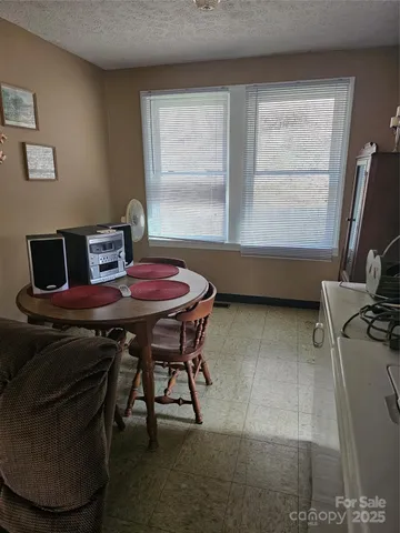 $479,111 | 1820 Grapevine Road, Marshall, NC 28753