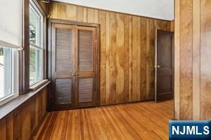 63 West Airmount Road Mahwah, NJ 07430 - Photo 14 of 20 a view of wooden balcony