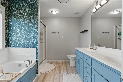 $430,000 | 20902 West 118th Terrace, Olathe, KS 66061