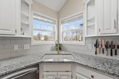 $430,000 | 20902 West 118th Terrace, Olathe, KS 66061