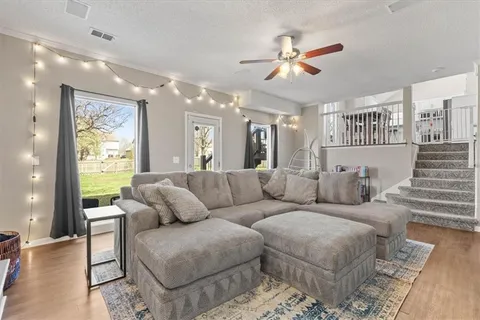 $430,000 | 20902 West 118th Terrace, Olathe, KS 66061