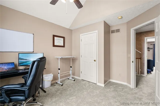 $575,000 | 3048 Wolf Den Court, New Albany, IN 47150