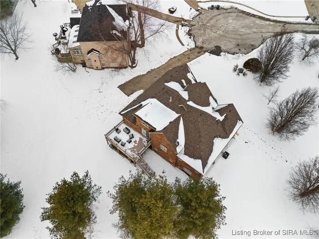 $575,000 | 3048 Wolf Den Court, New Albany, IN 47150