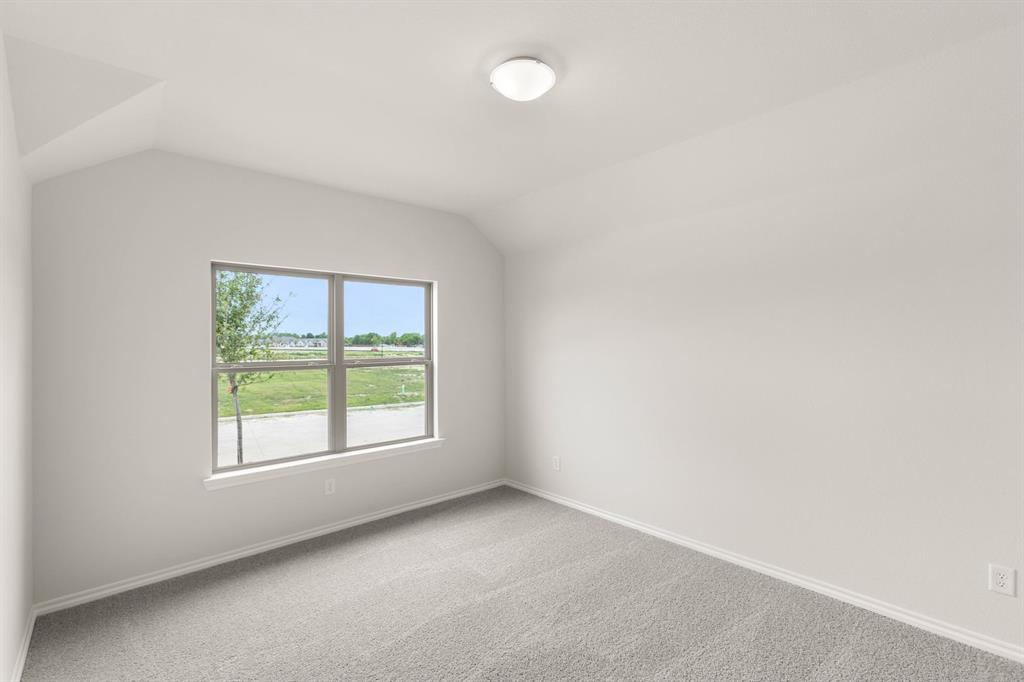 2841 Hay Lane Midlothian, TX 76065 - Photo 14 of 27 an empty room with windows