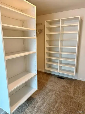 $299,000 | 100 Cardinal Villas Drive, Unit 2A, St. Peters, MO 63376