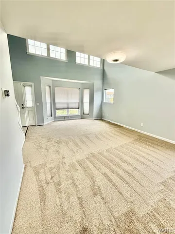 $299,000 | 100 Cardinal Villas Drive, Unit 2A, St. Peters, MO 63376