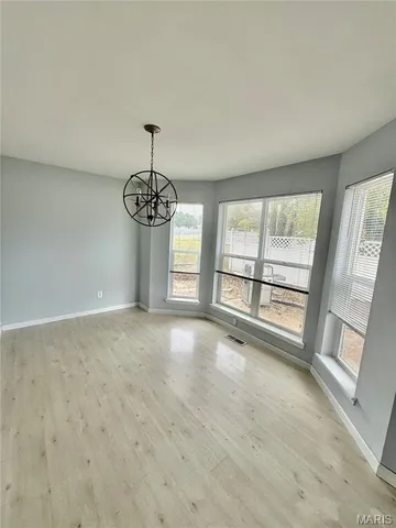 $299,000 | 100 Cardinal Villas Drive, Unit 2A, St. Peters, MO 63376