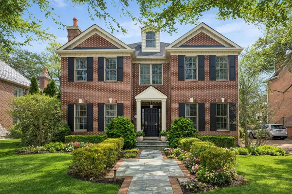 $2,875,000 | 153 Bertling Lane, Winnetka, IL 60093