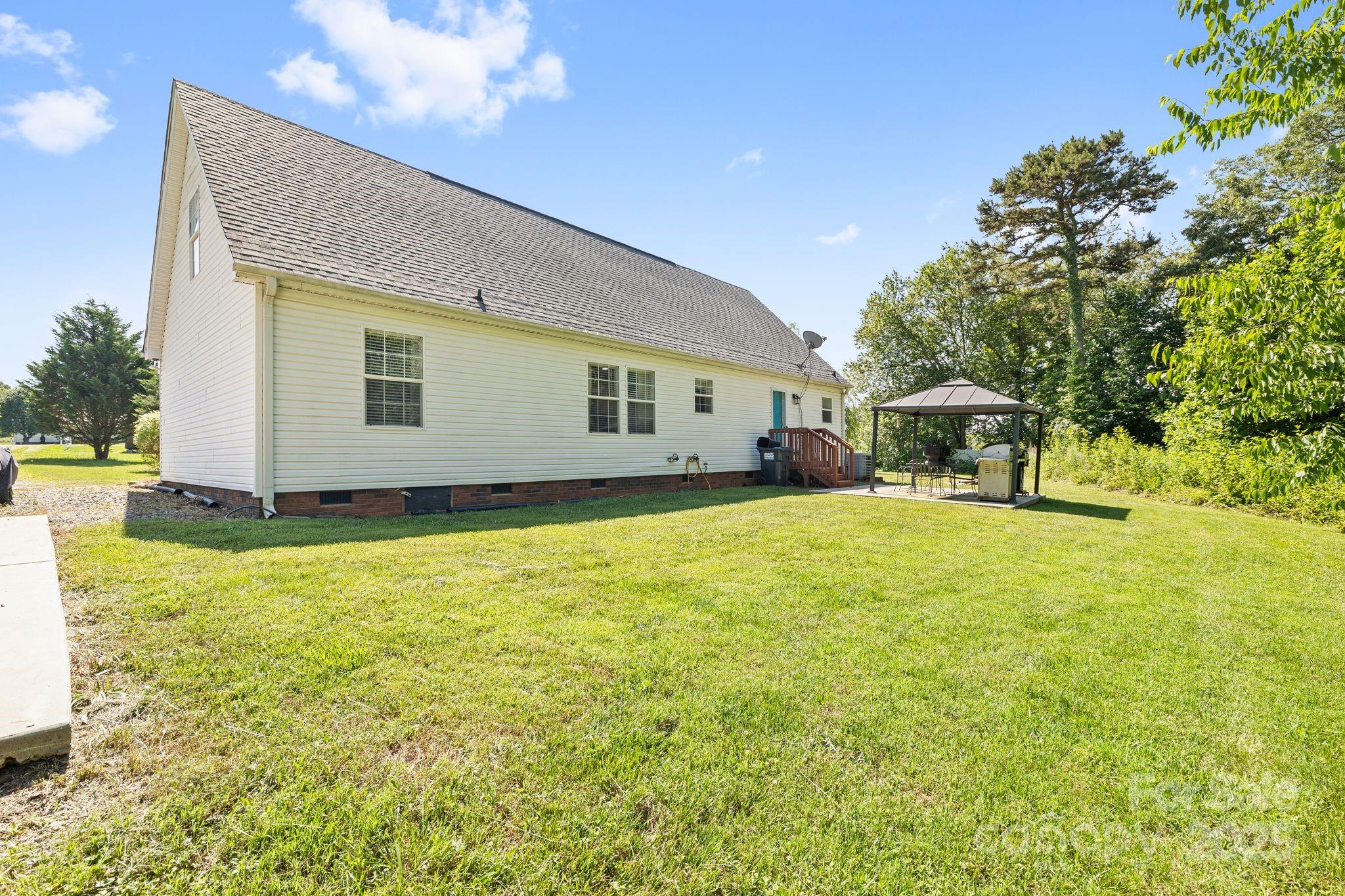 118 Grain Drive Stony Point, NC 28678 - Photo 20 of 31 a front view of house with yard