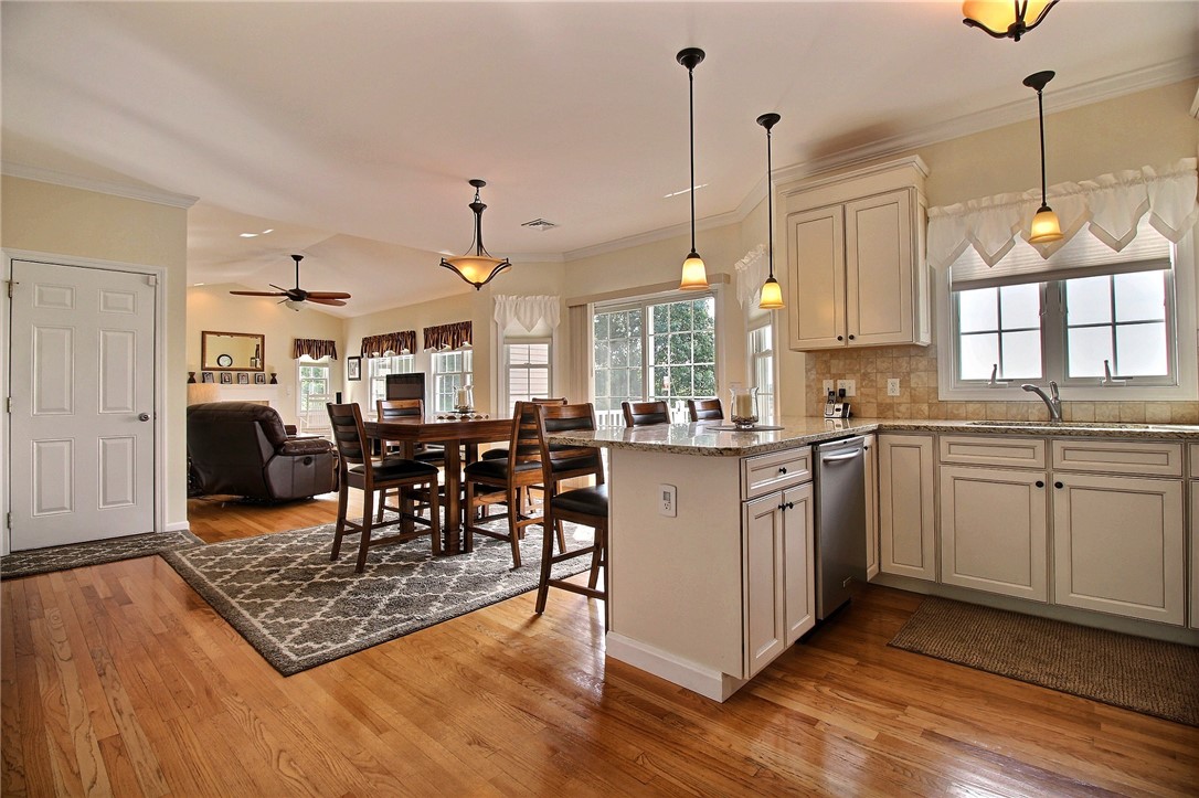 54 Randeau Passage Westerly, RI 02891 - Photo 6 of 42 Gallery Image 6