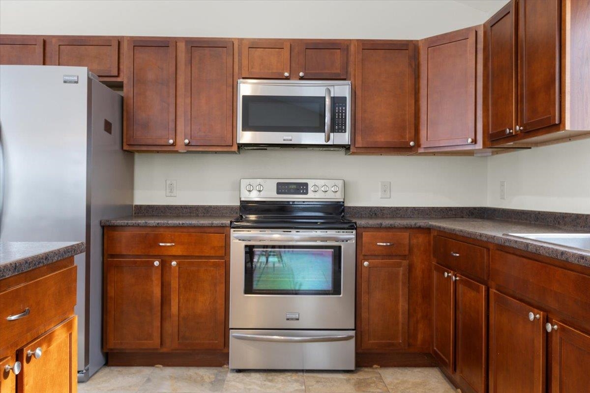 45 Village Way Littleton, NH 03561 - Photo 13 of 40