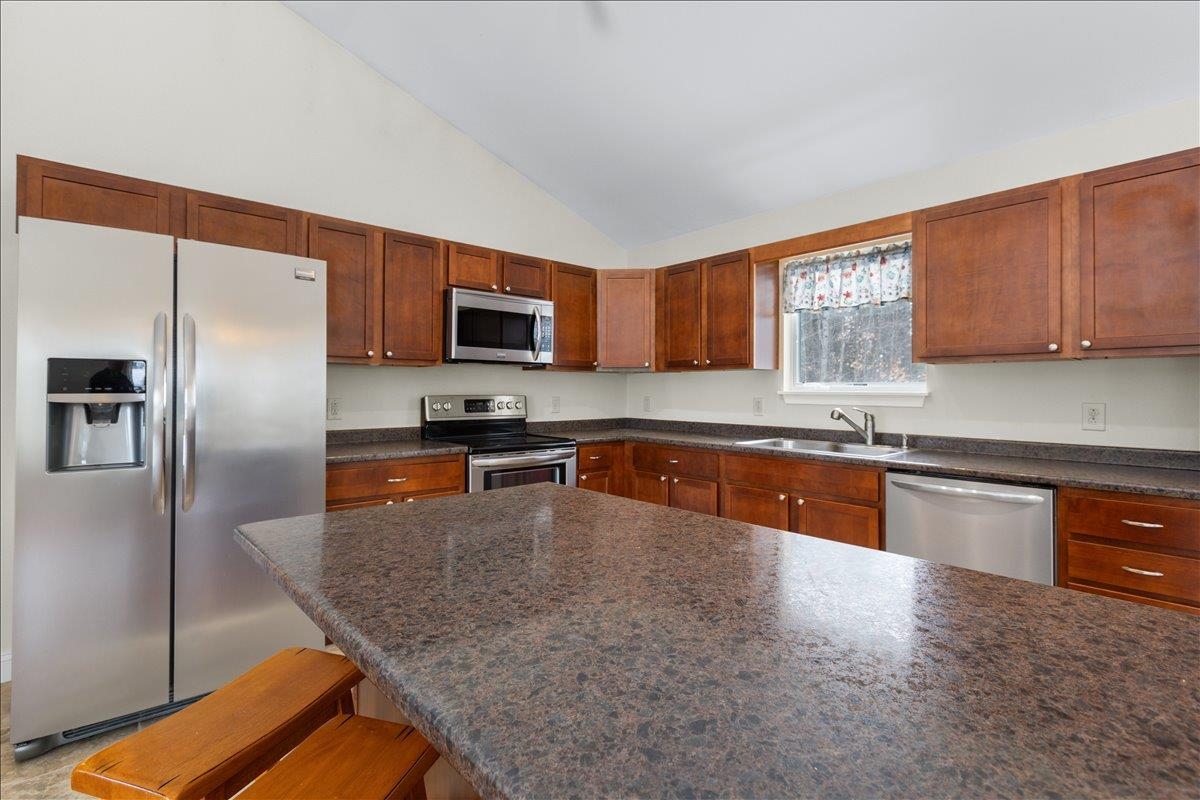 45 Village Way Littleton, NH 03561 - Photo 15 of 40