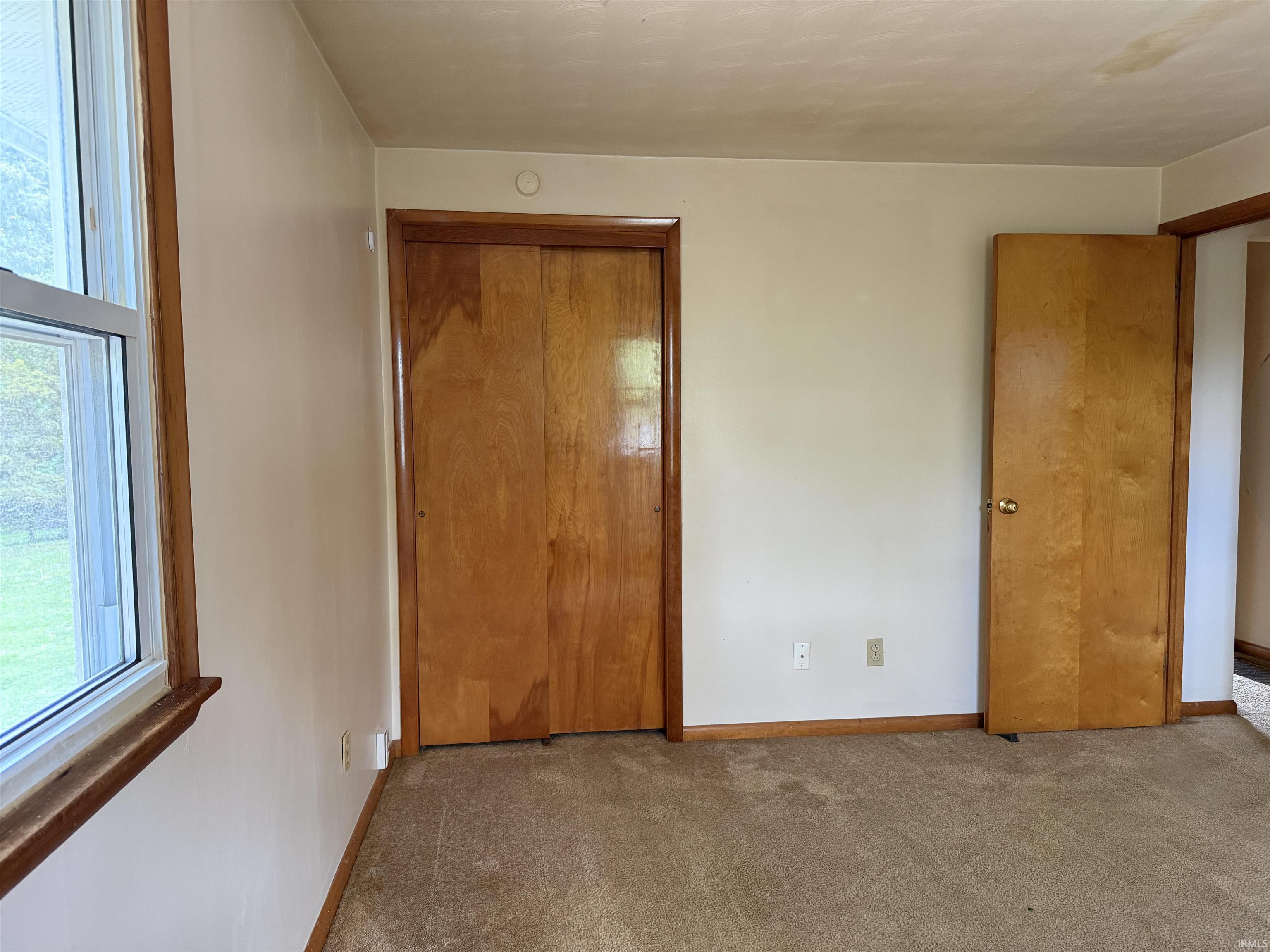 1221 24th Street Bedford, IN 47421 - Photo 13 of 18