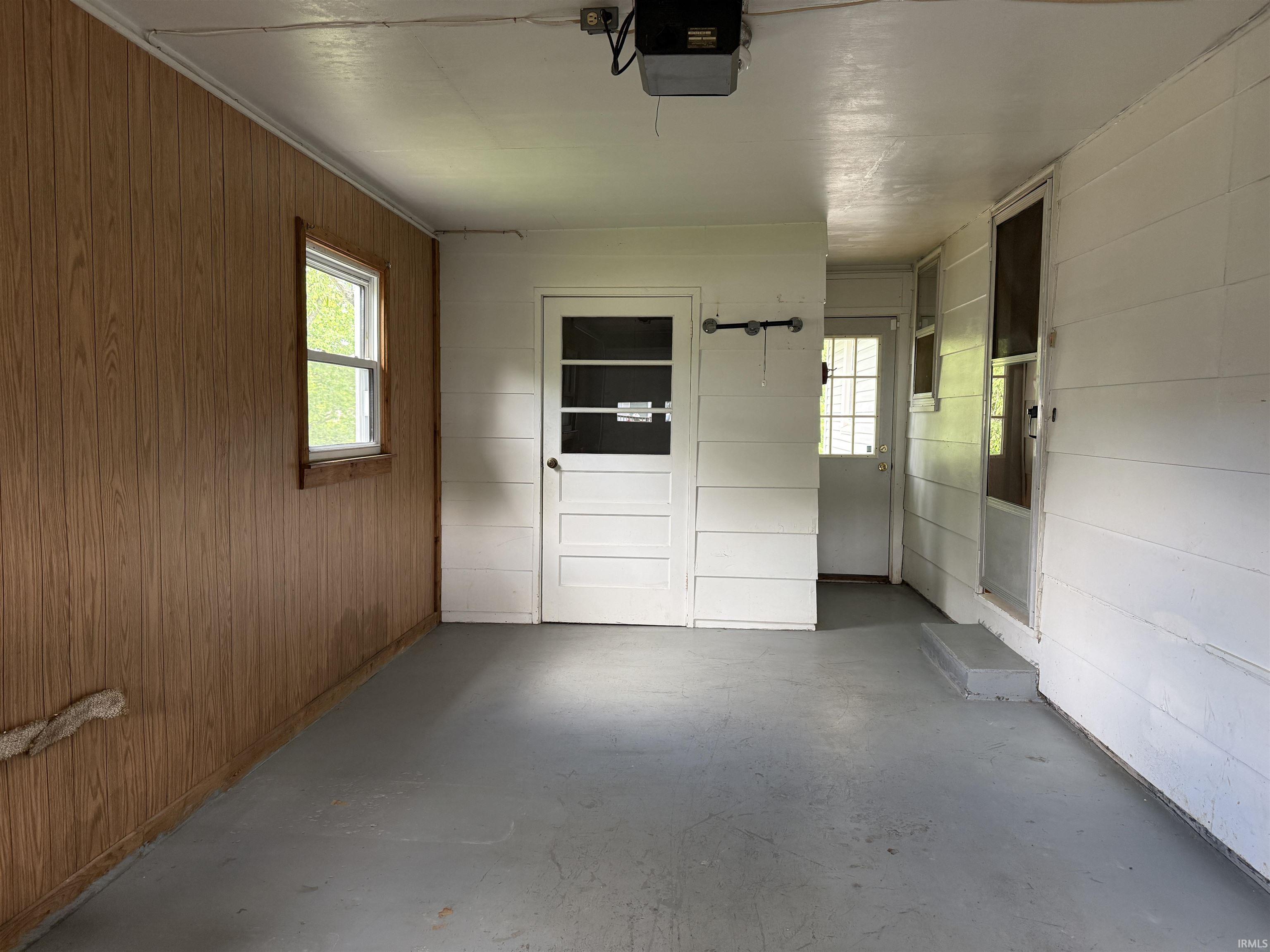 1221 24th Street Bedford, IN 47421 - Photo 15 of 18
