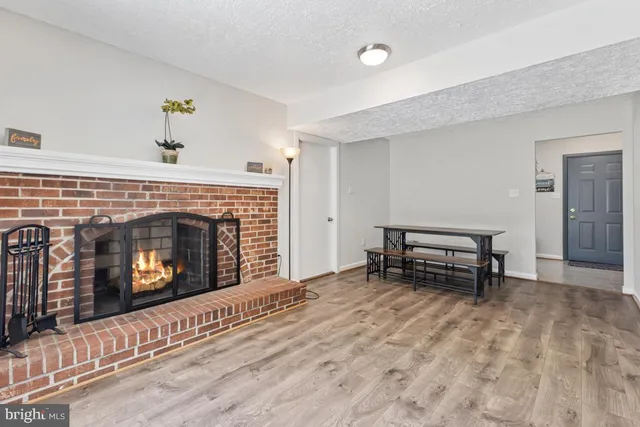 $419,900 | 10955 Beechwood Court, Waldorf, MD 20601