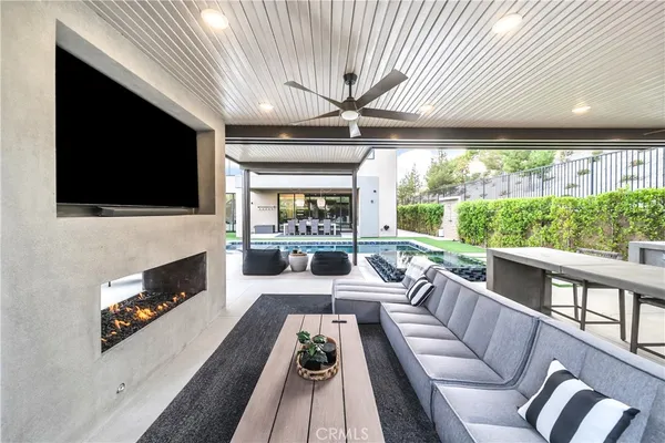 $3,495,000 | 20431 West Windsor Porter Ranch, Porter Ranch, CA 91326