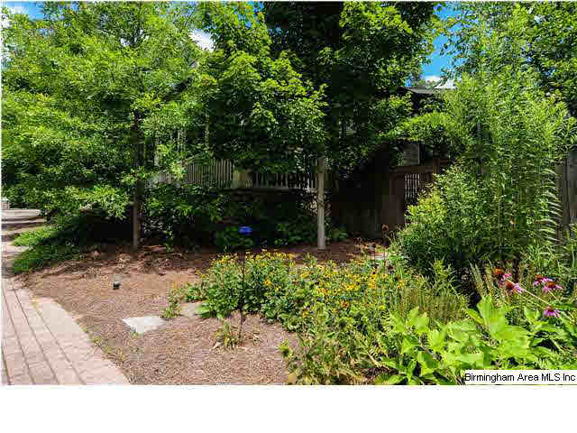232 Hawthorn Street Birmingham, AL 35242 - Photo 2 of 32
