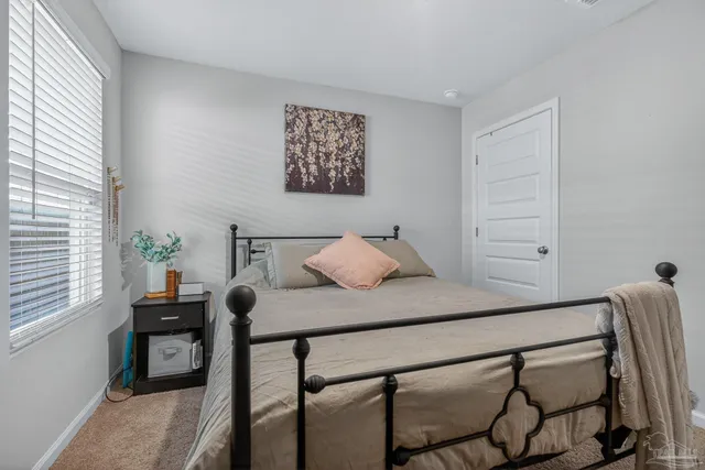 a view of utility room with washer and dryer