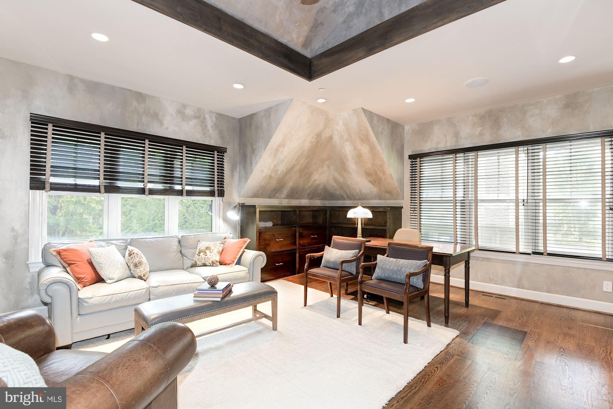 9115 Burning Tree Road Bethesda, MD 20817 - Photo 53 of 65 Apartment above detached garage