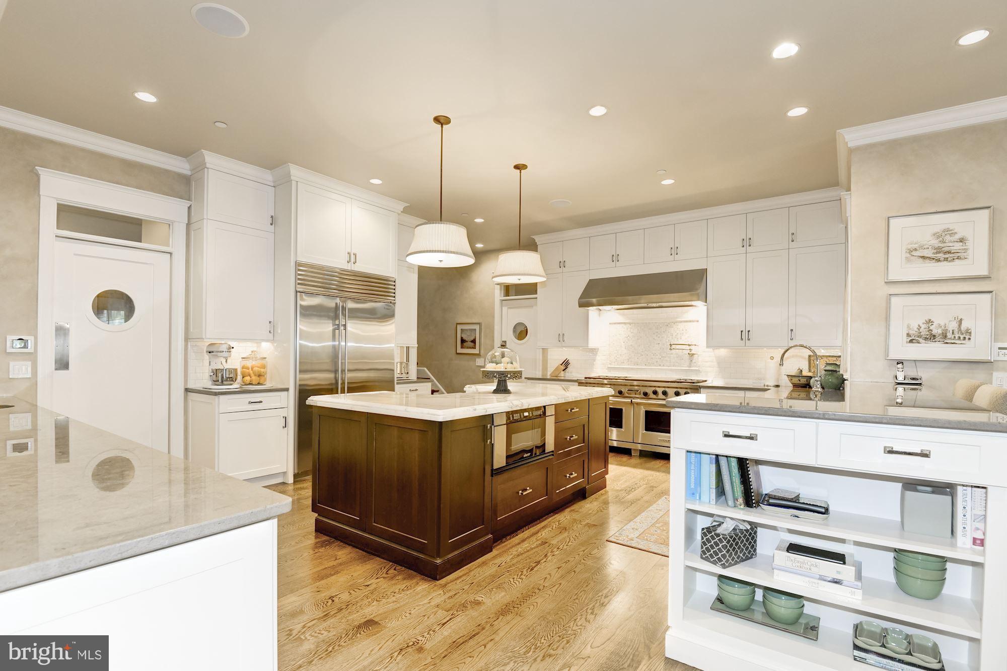 9115 Burning Tree Road Bethesda, MD 20817 - Photo 10 of 65 Chef's Kitchen