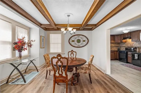 $280,000 | 3210 Summit Street, Kansas City, MO 64111