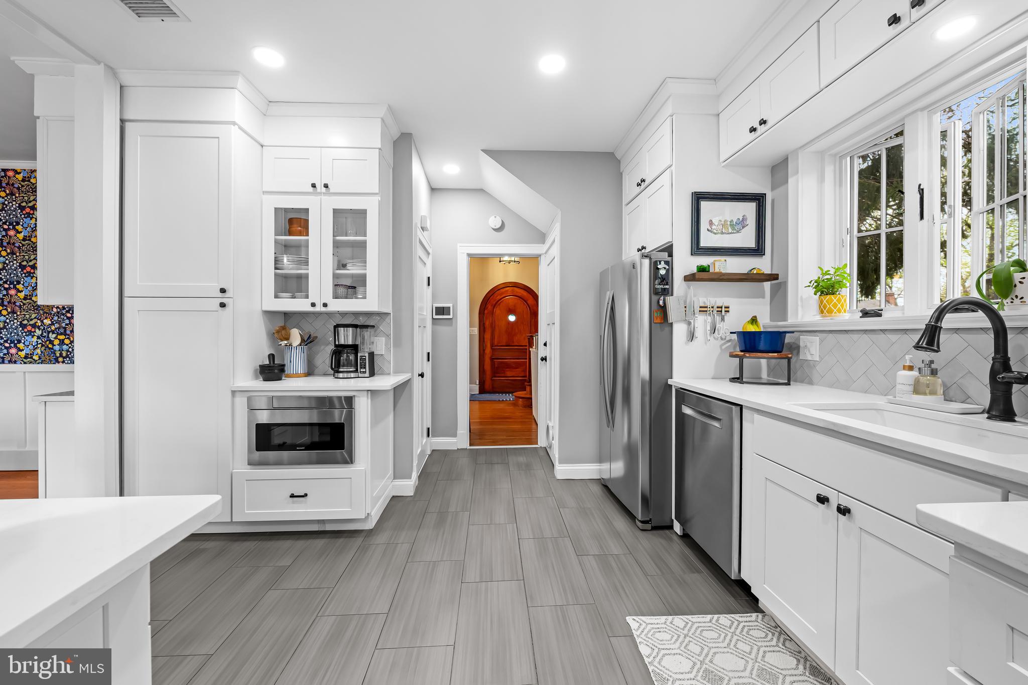 310 Thornhill Road Baltimore, MD 21212 - Photo 18 of 36