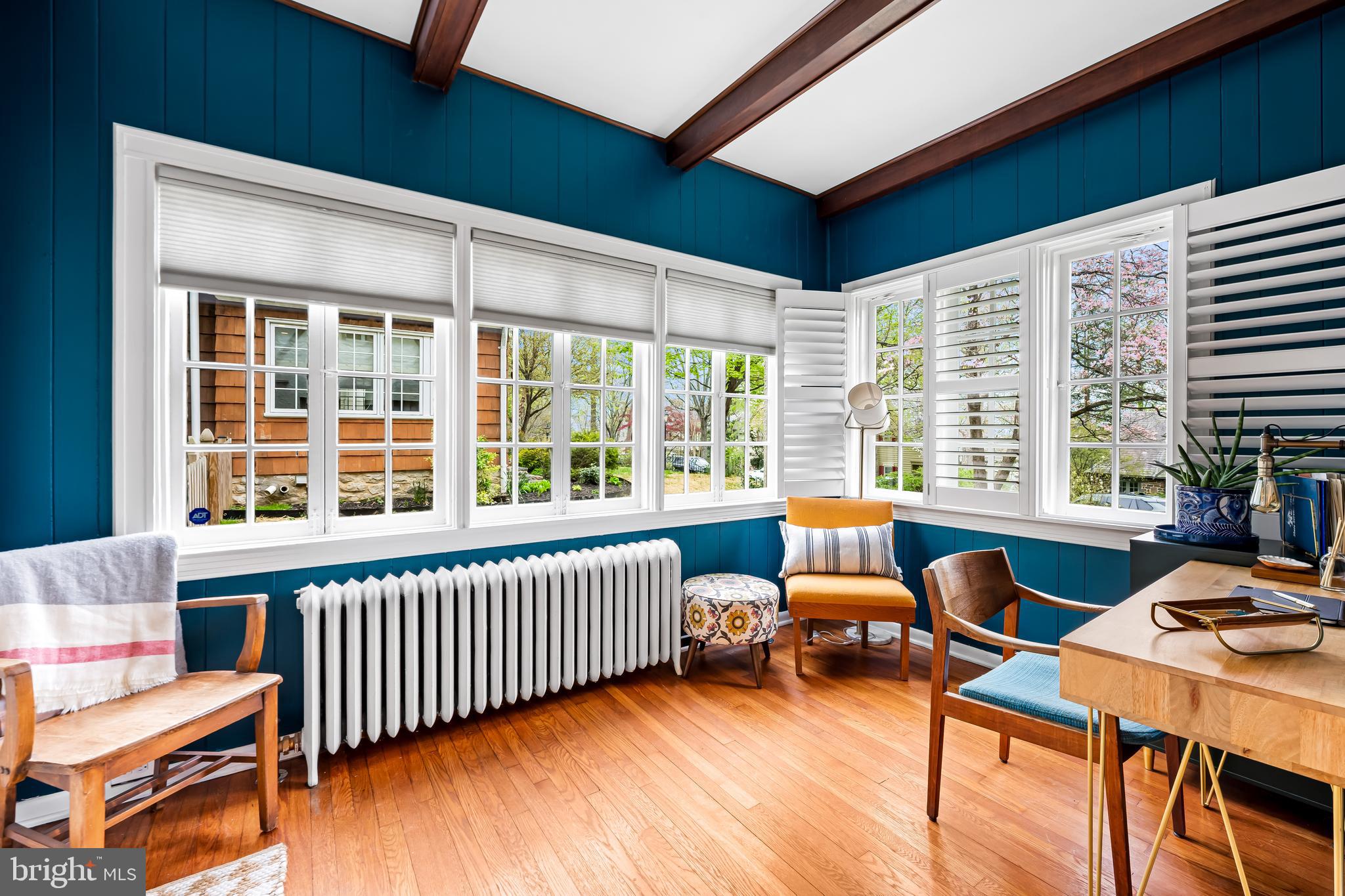 310 Thornhill Road Baltimore, MD 21212 - Photo 10 of 36 Flexible sunroom space - work, relax or exercise.