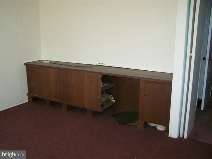 511 Berwyn Road Morrisville, PA 19067 - Photo 11 of 13 Family Room